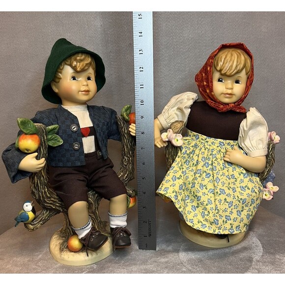 M J Hummel Boy Girl Porcelain Dolls Sitting Apple Tree Large Collectible Set - Picture 6 of 6